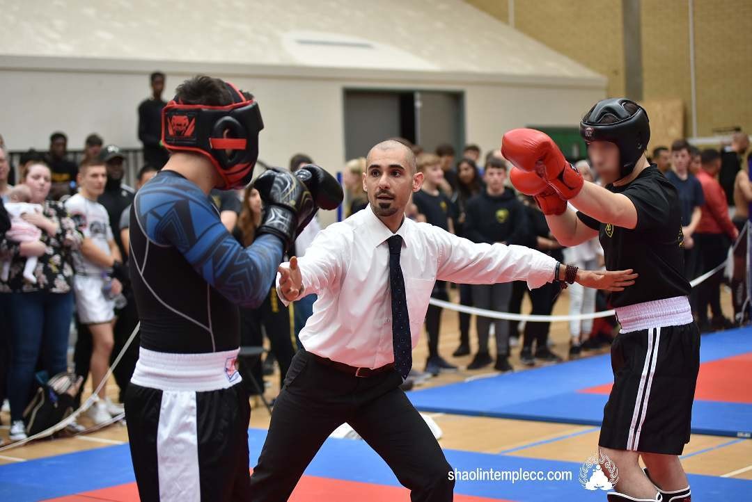 Sanda kickboxing competition